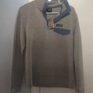New with tags Patagonia sweatshirt